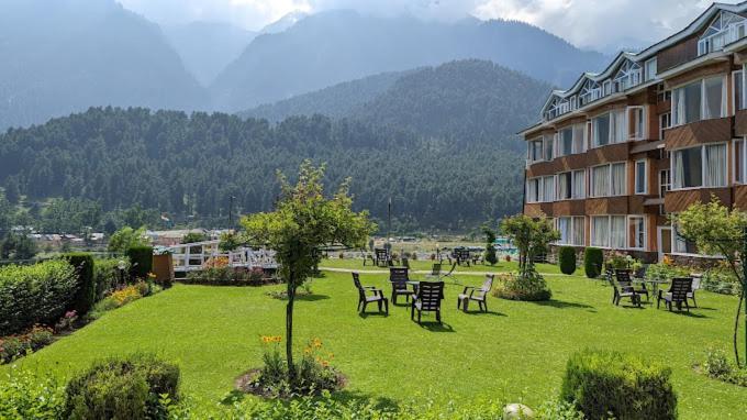 The Quiet Resort Pahalgām Extérieur photo